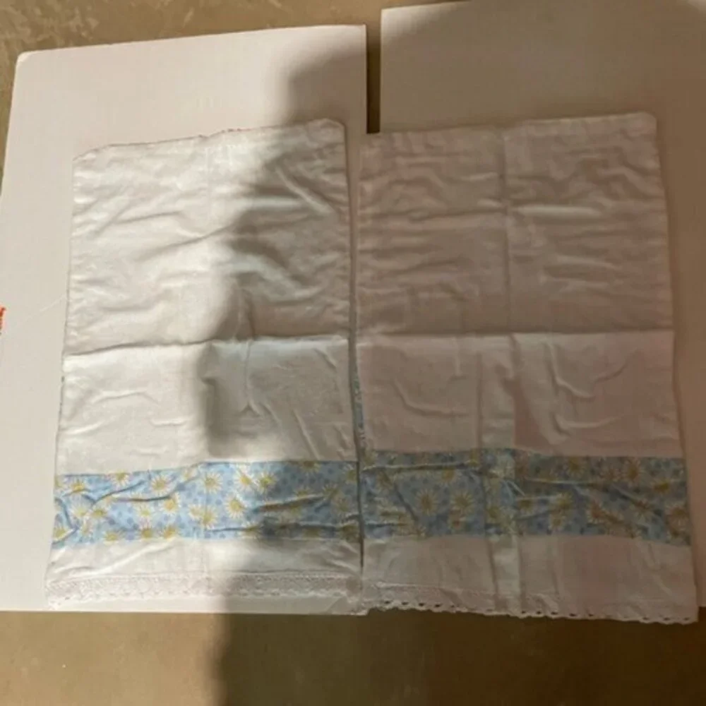 Blue and White Flowers Hand Towels